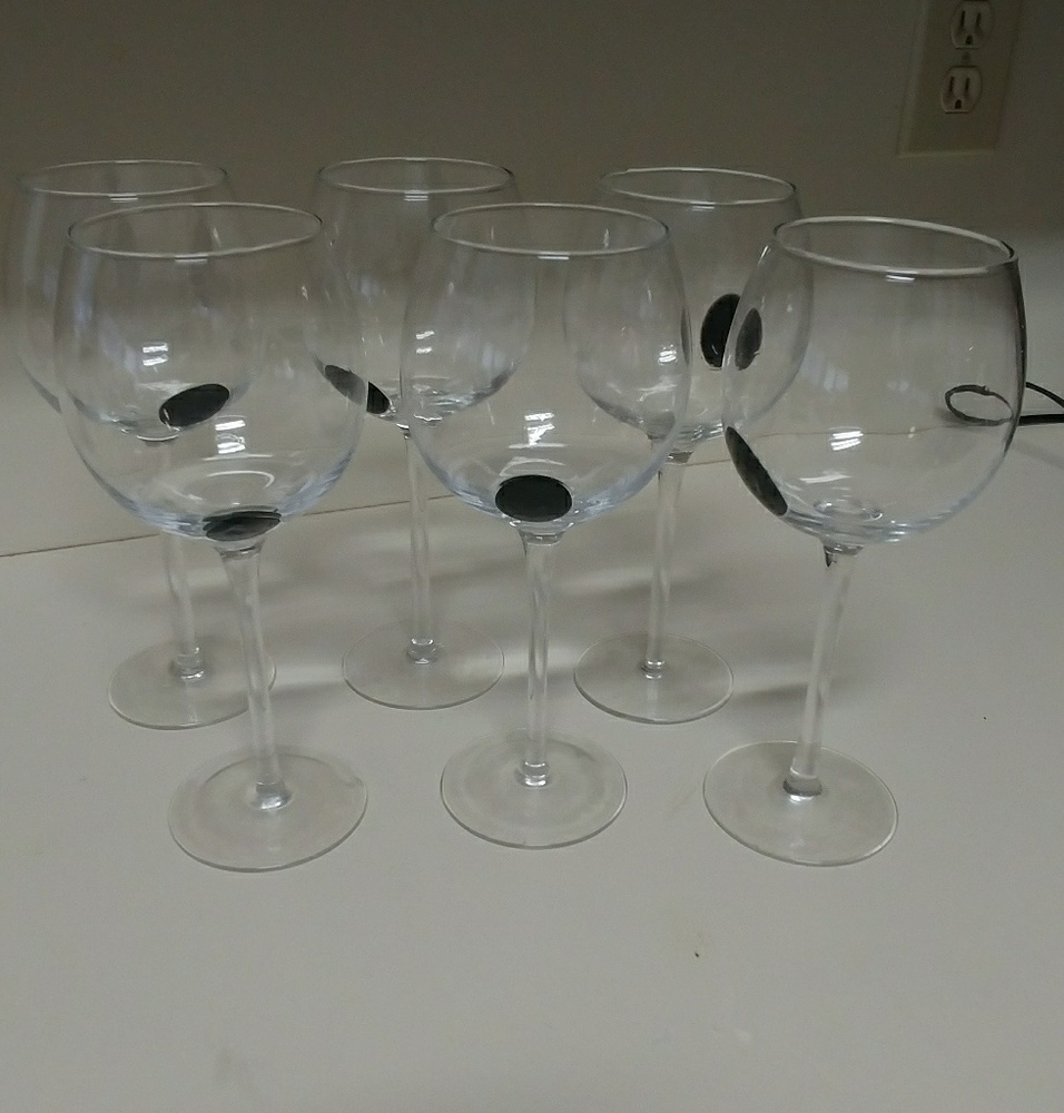 Set of 6 large wine glasses